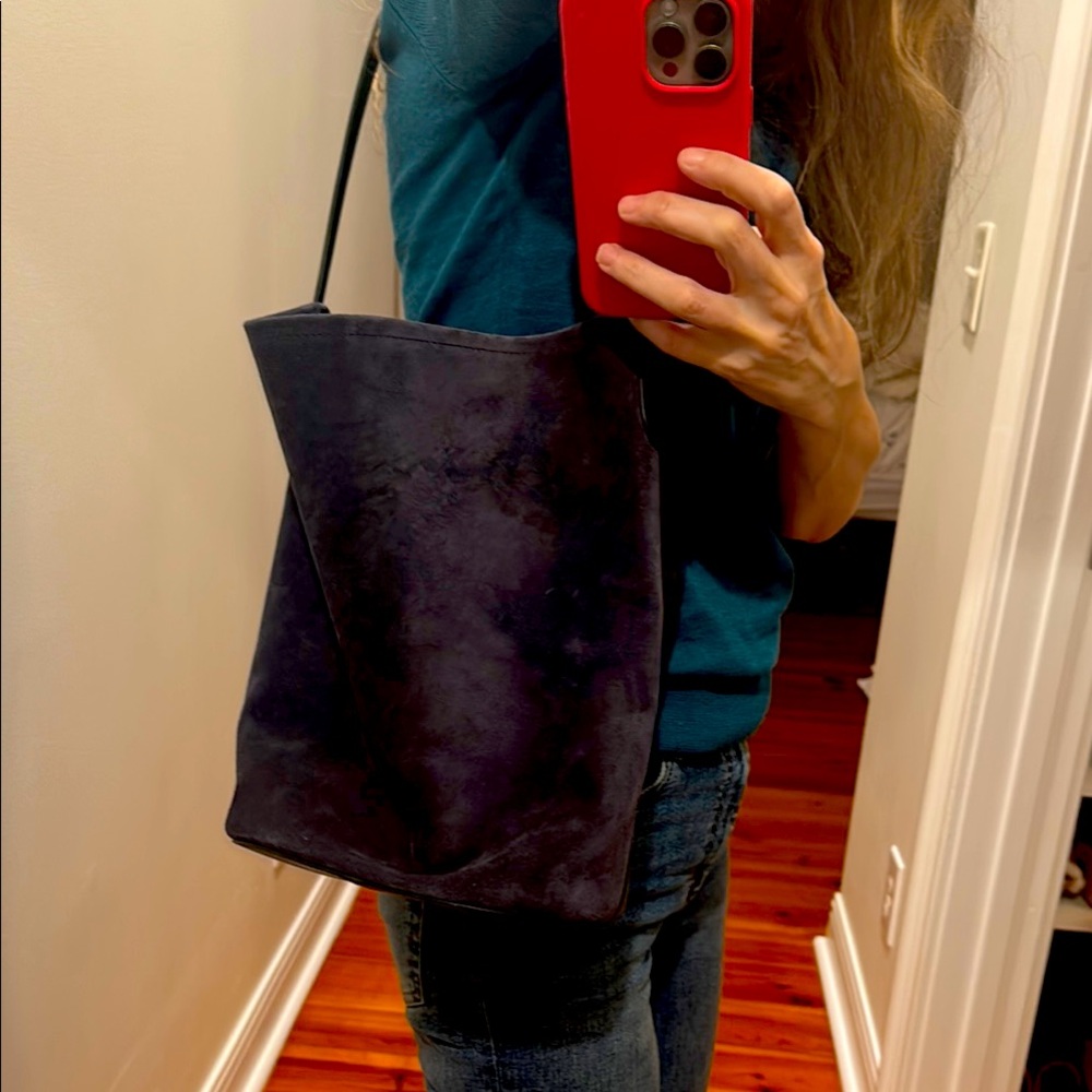 NWT JCrew Bucket Bag - Picture 2 of 3